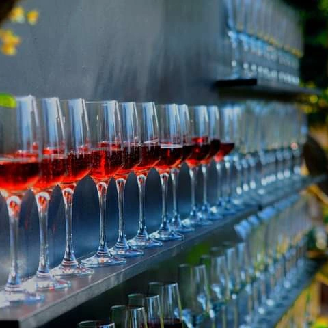 We celebrated our Saturday like this🎂🔥🔥👌😘😘#Mogrolodge #doyourbookingsnow Wedding venue, t (1)